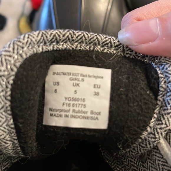 Sperry houndstooth saltwater boots Sz 6 Kids Sz 8 ladies - Picture 6 of 6